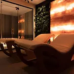 Gondola & 4* تيرانا