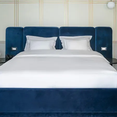 Moncafe Boutique & Hotel