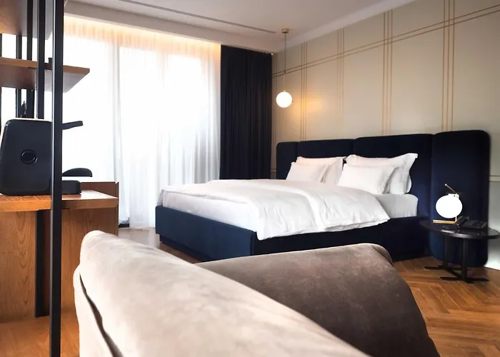 Alla Gondola Hotel & Spa Tirana 4* Tirana