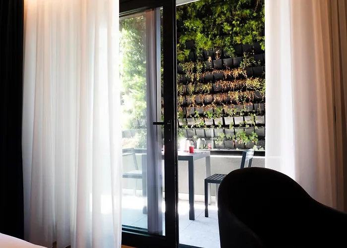 Alla Gondola Hotel & Spa Tirana Hotel 4*