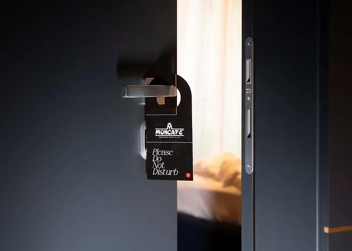 Alla Gondola Hotel & Spa Tirana 4* Tirana